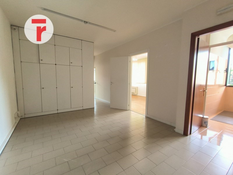 ufficio in affitto a Limena