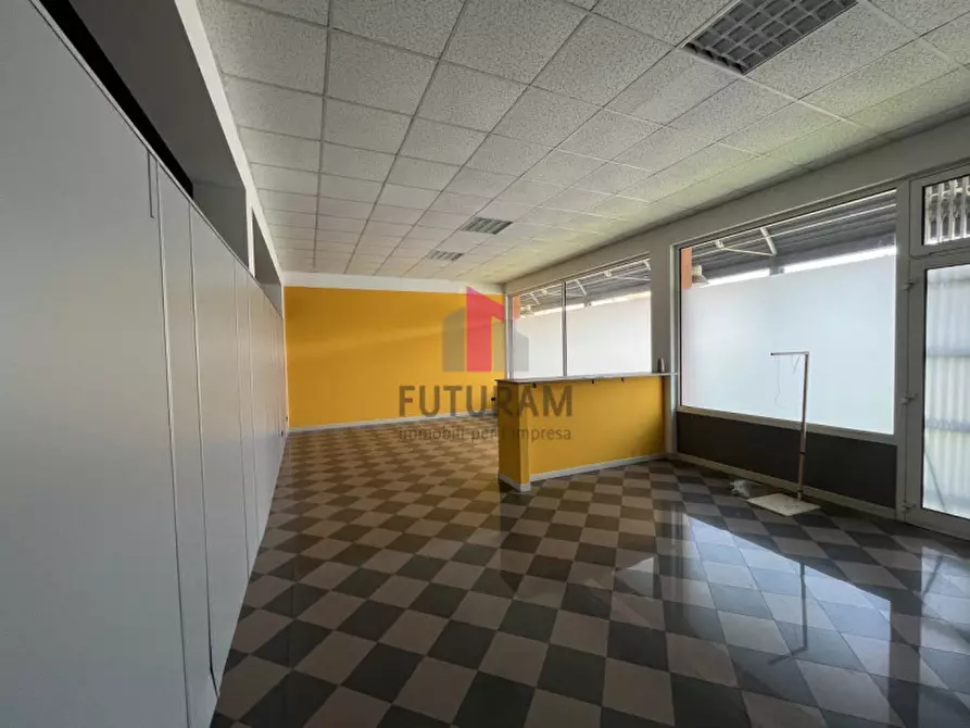 negozio in affitto a Limena