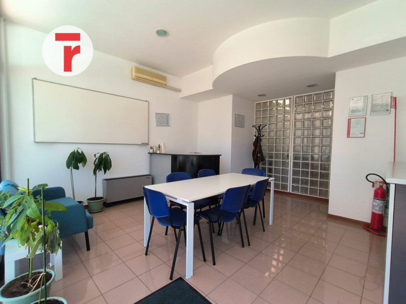negozio in affitto a Limena