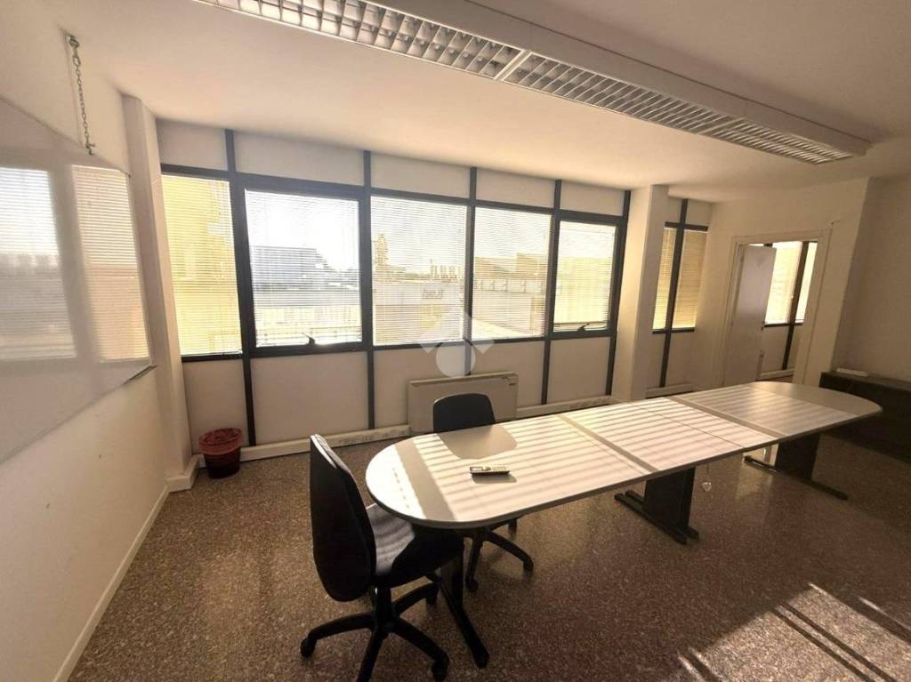 ufficio in affitto a Limena