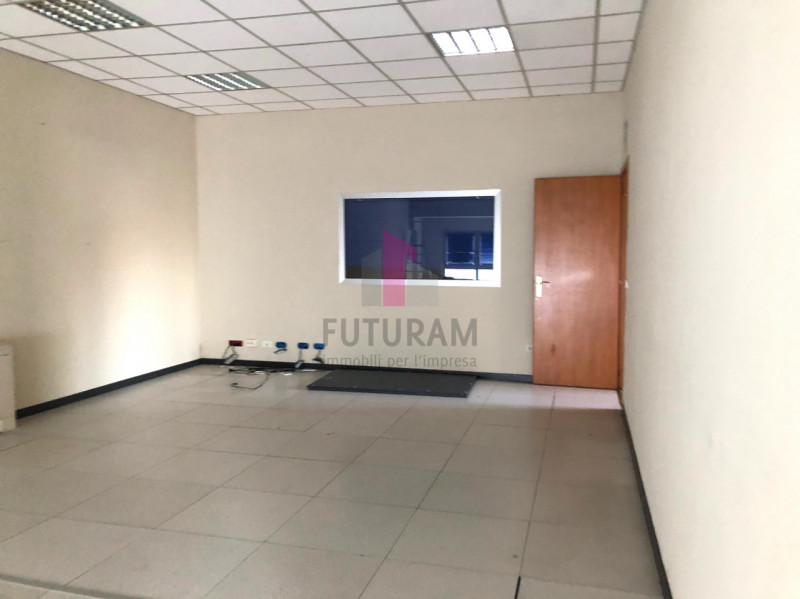 ufficio in affitto a Limena