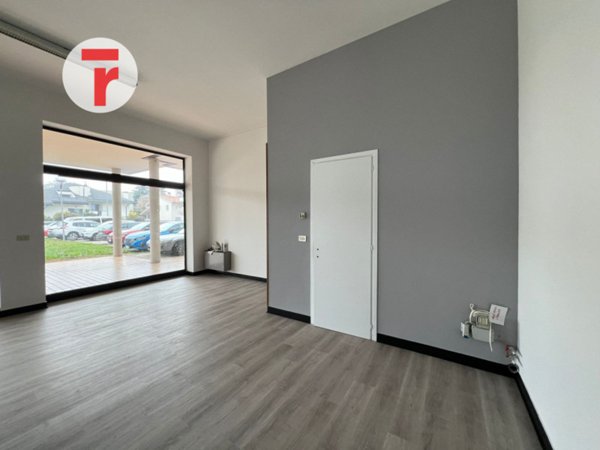 negozio in affitto a Limena