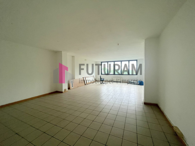 ufficio in affitto a Limena