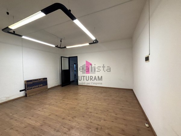 capannone in affitto a Limena