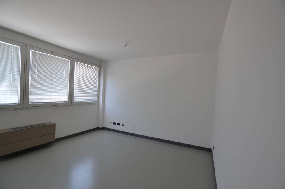 ufficio in affitto a Limena