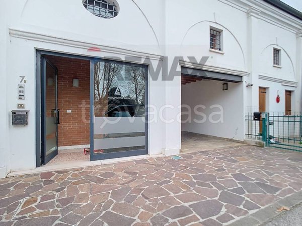 negozio in affitto a Limena