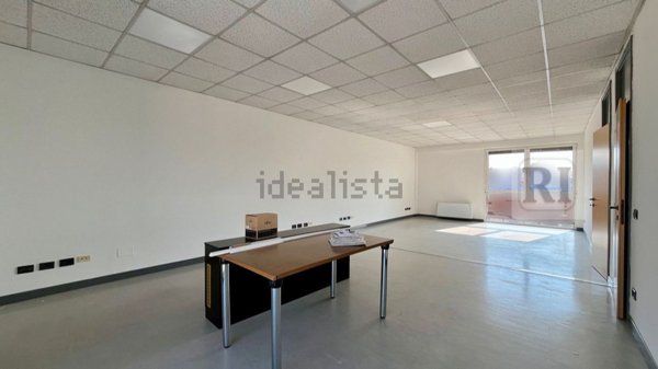ufficio in affitto a Limena