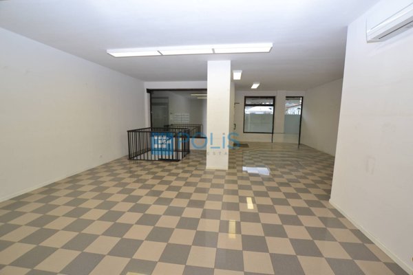 locale commerciale in affitto a Loreggia