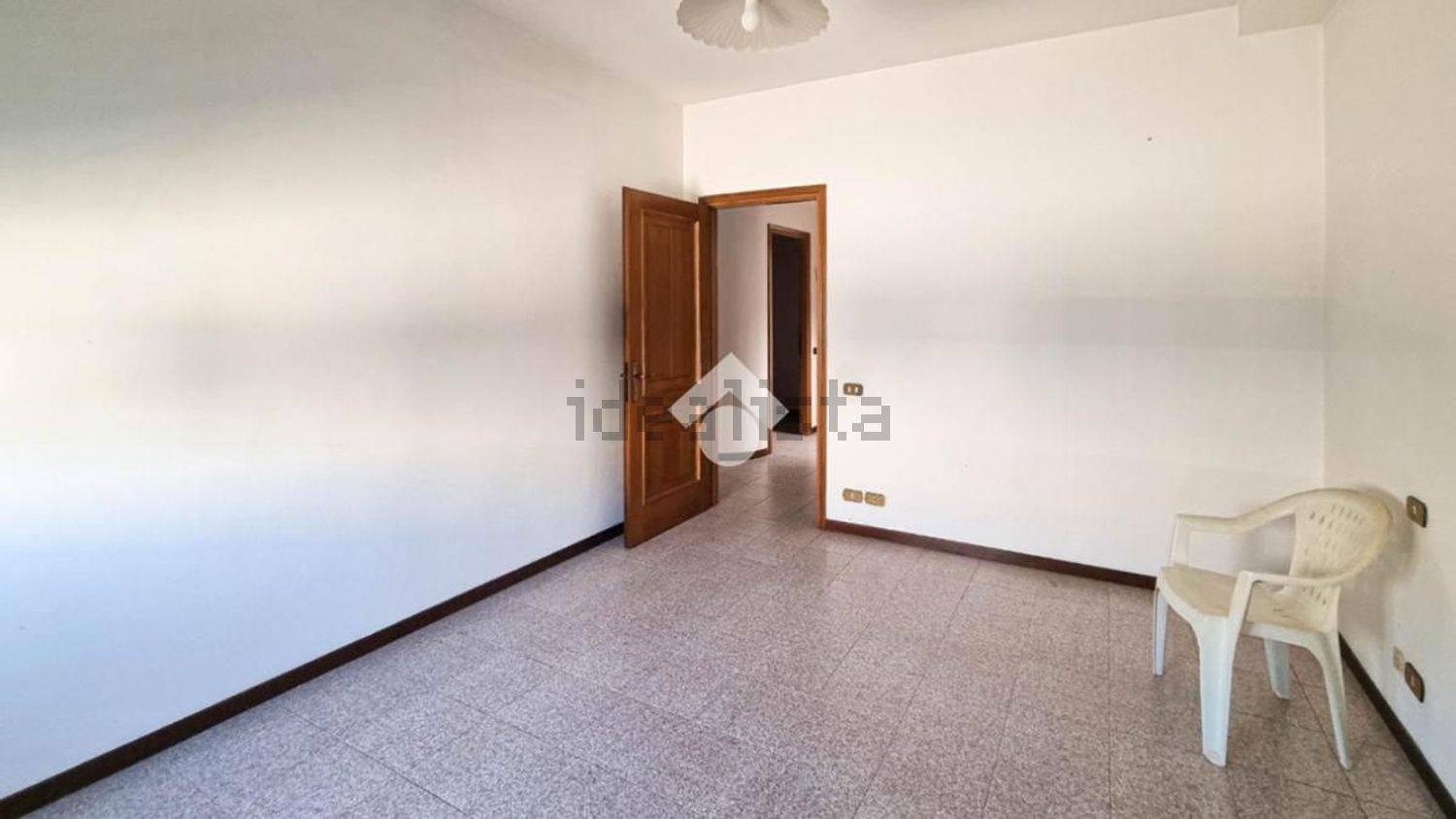 locale commerciale in affitto a Maserà di Padova