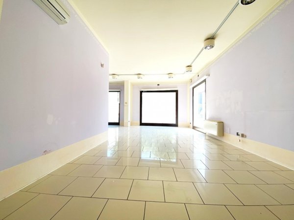 negozio in affitto a Mestrino