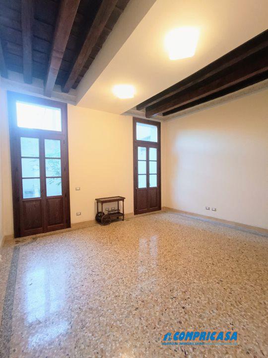 appartamento in affitto a Montagnana