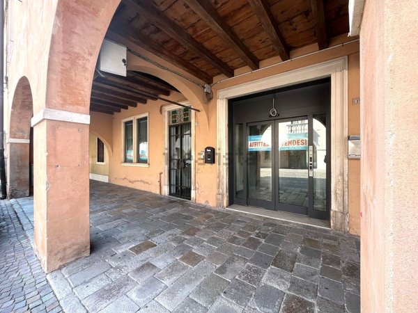 ufficio in affitto a Montagnana