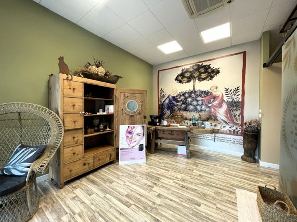 negozio in affitto a Montegrotto Terme