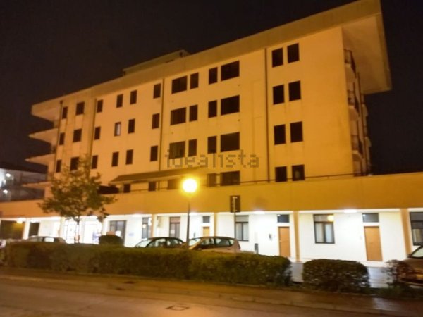 ufficio in affitto a Montegrotto Terme