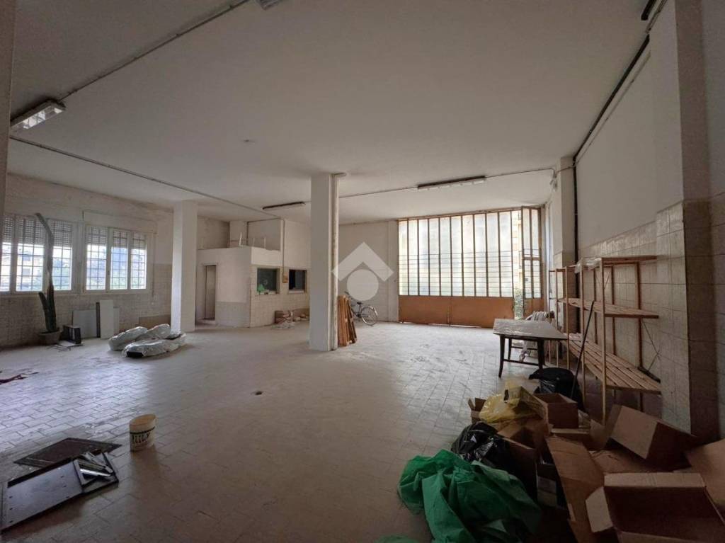 locale commerciale in affitto a Montegrotto Terme