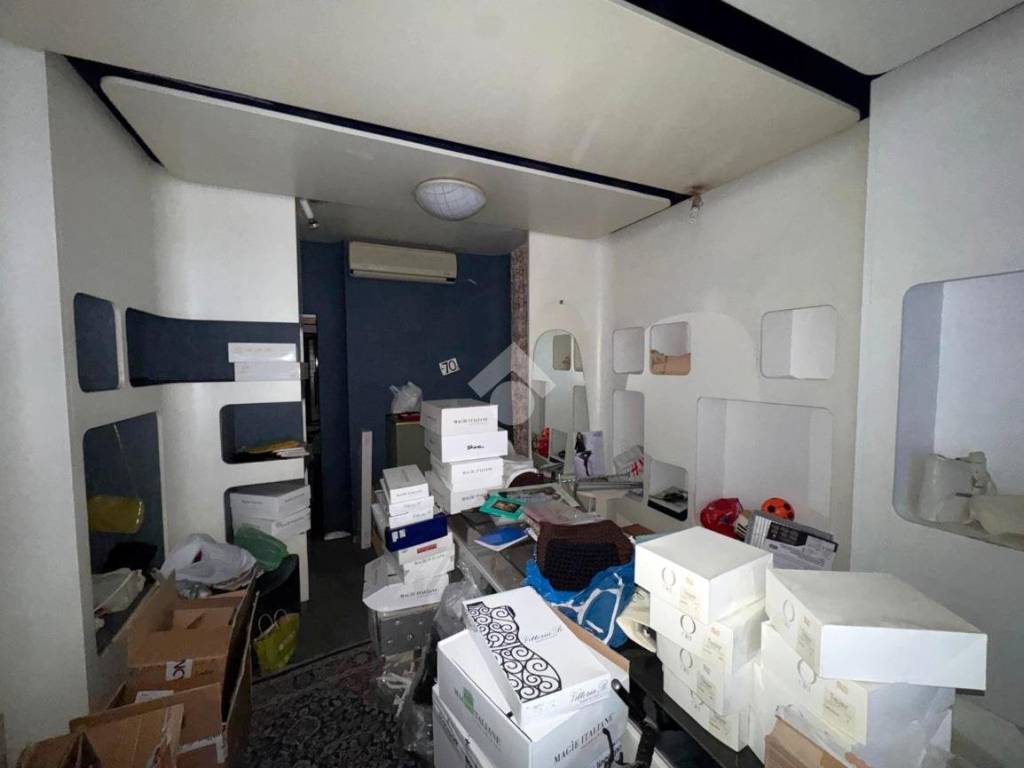 negozio in affitto a Montegrotto Terme