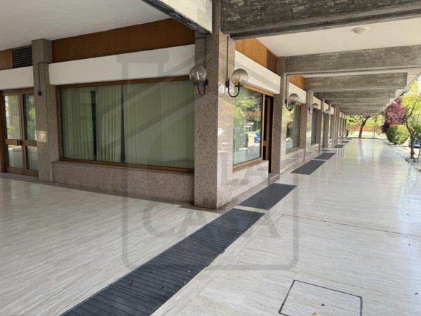 negozio in affitto a Montegrotto Terme in zona Mezzavia