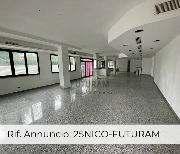 negozio in affitto a Noventa Padovana in zona Noventana
