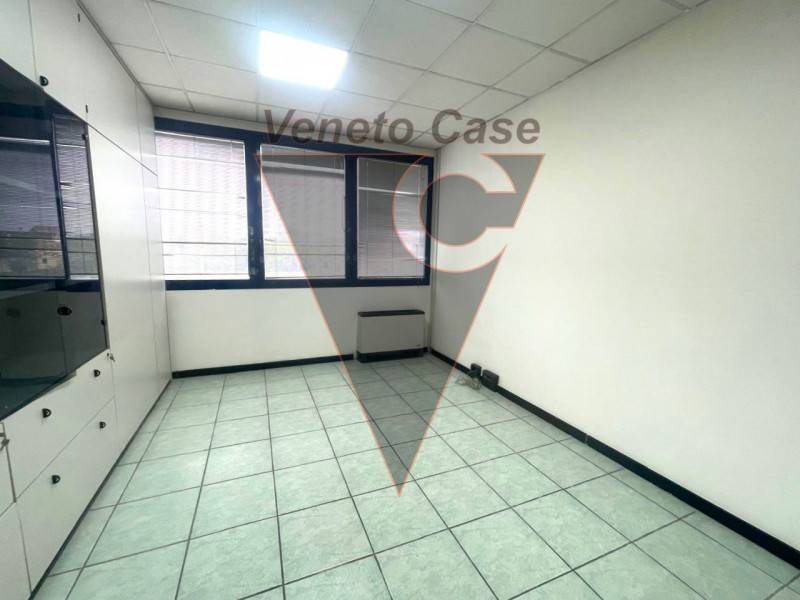 ufficio in affitto a Noventa Padovana