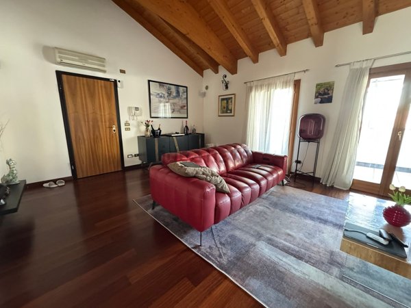 appartamento in affitto a Noventa Padovana in zona Oltre Brenta