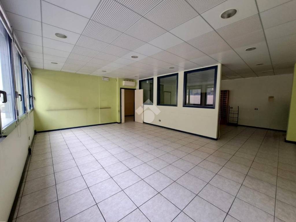 ufficio in affitto a Noventa Padovana