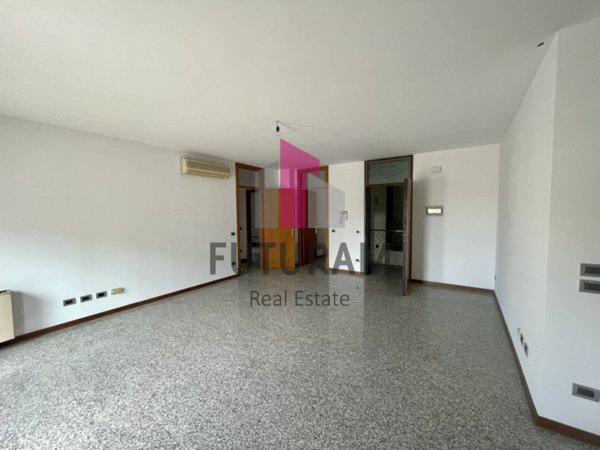 ufficio in affitto a Noventa Padovana