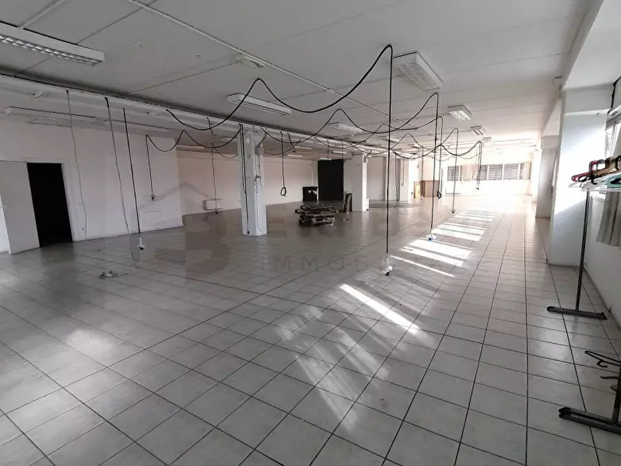 negozio in affitto a Noventa Padovana