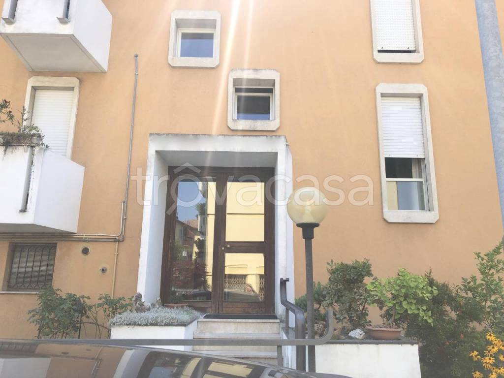 appartamento in affitto a Noventa Padovana in zona Noventana