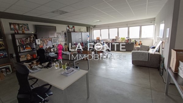 ufficio in affitto a Noventa Padovana in zona Noventana