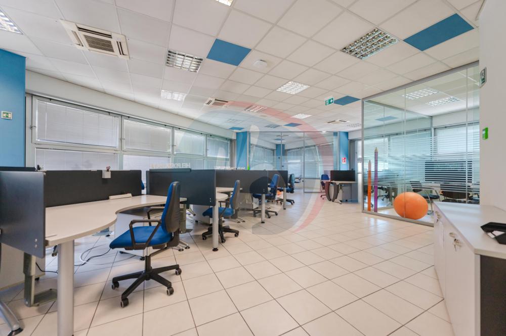 ufficio in affitto a Noventa Padovana in zona Noventana