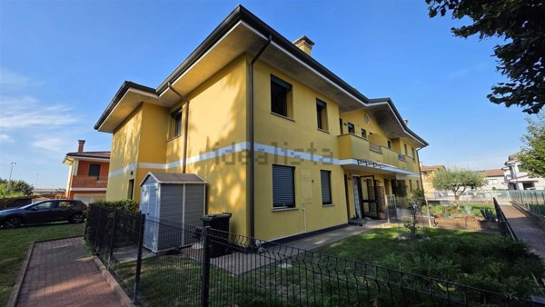 appartamento in affitto ad Ospedaletto Euganeo in zona Tresto