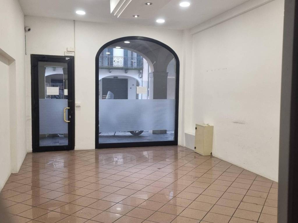 negozio in affitto a Padova in zona Santa Croce