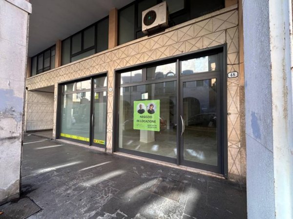 negozio in affitto a Padova in zona Portello