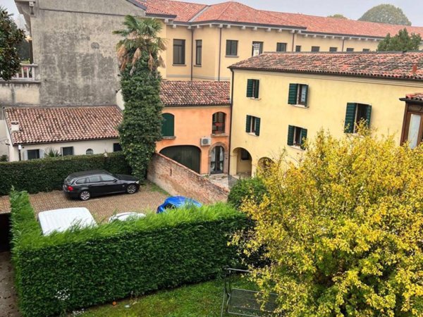 appartamento in affitto a Padova in zona Centro Storico