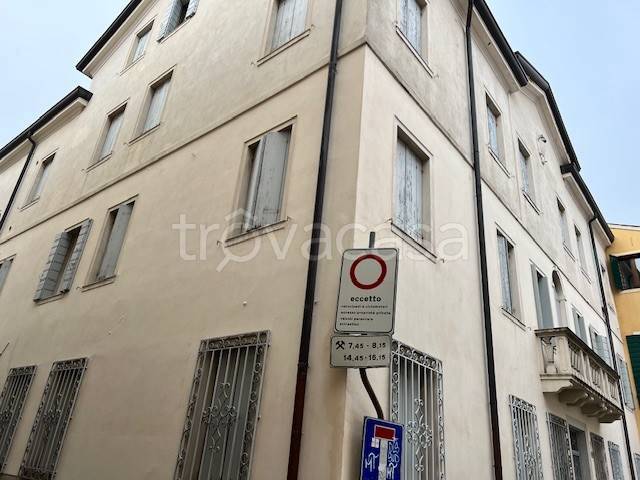 appartamento in affitto a Padova in zona Centro Storico