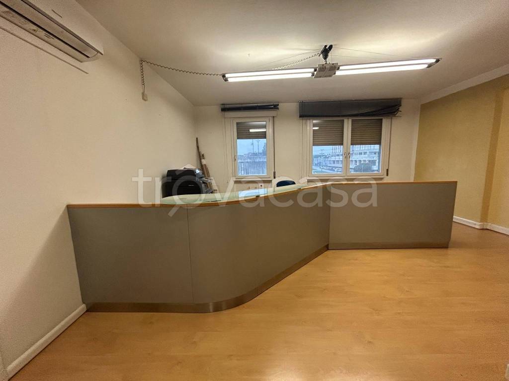 ufficio in affitto a Padova in zona Stanga