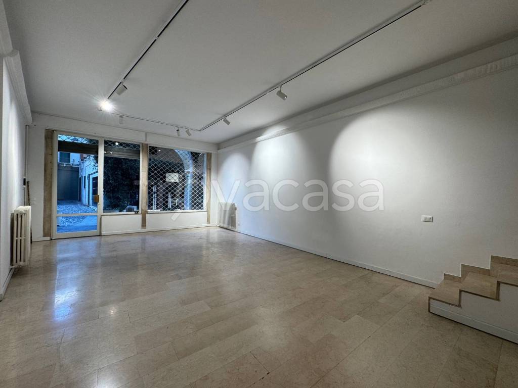 negozio in affitto a Padova in zona Centro Storico