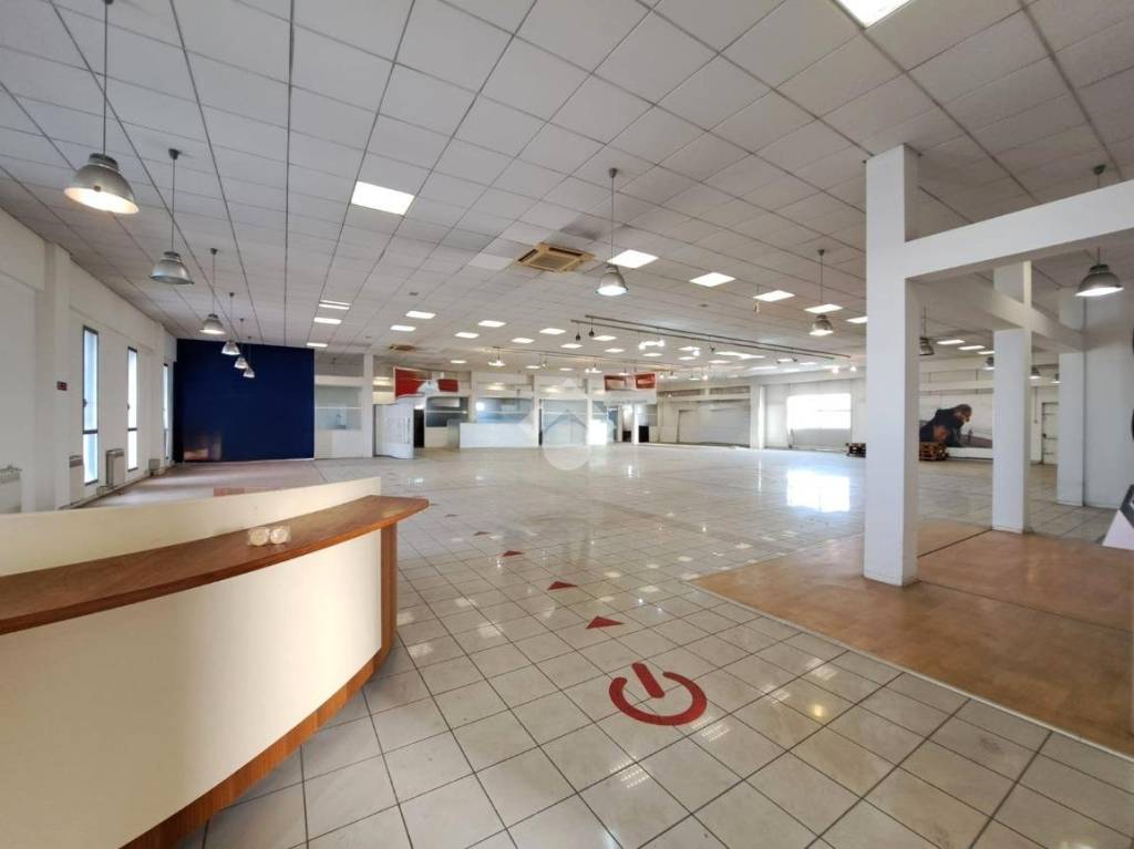 capannone in affitto a Padova in zona Pio X