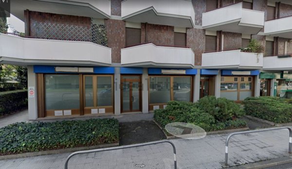 negozio in affitto a Padova