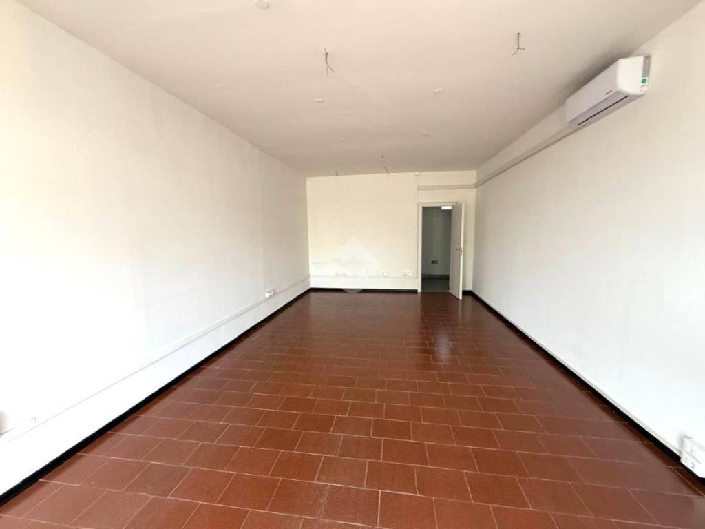 negozio in affitto a Padova in zona Sacra Famiglia