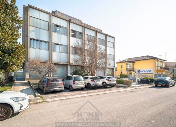ufficio in affitto a Padova in zona Stanga