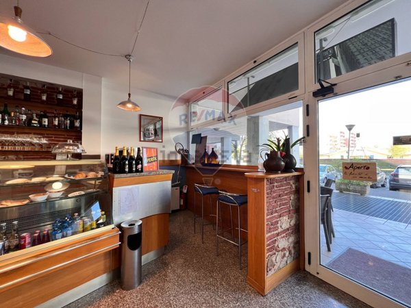 negozio in affitto a Padova in zona San Carlo