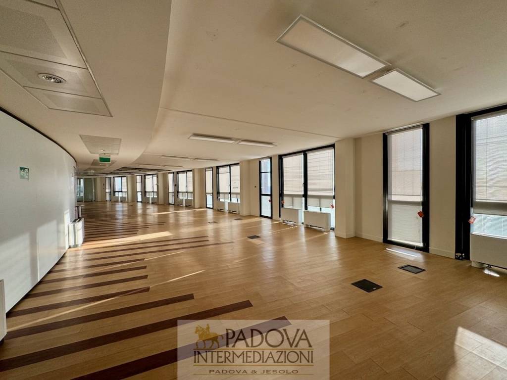 ufficio in affitto a Padova in zona Stanga