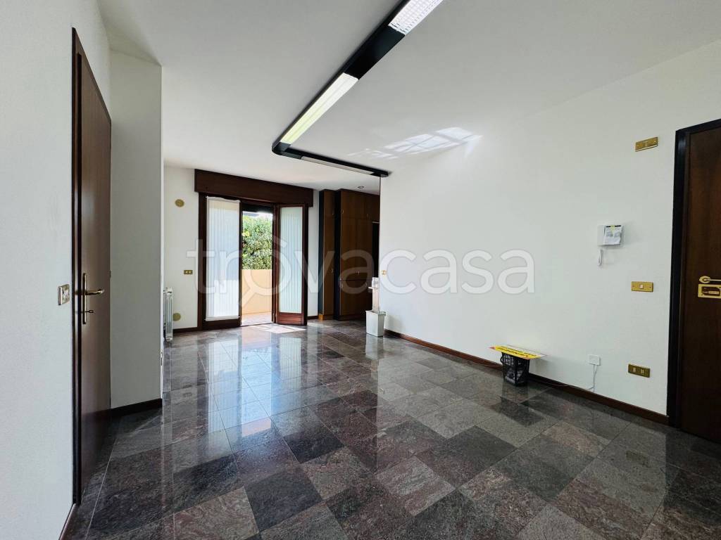 ufficio in affitto a Padova in zona Stanga