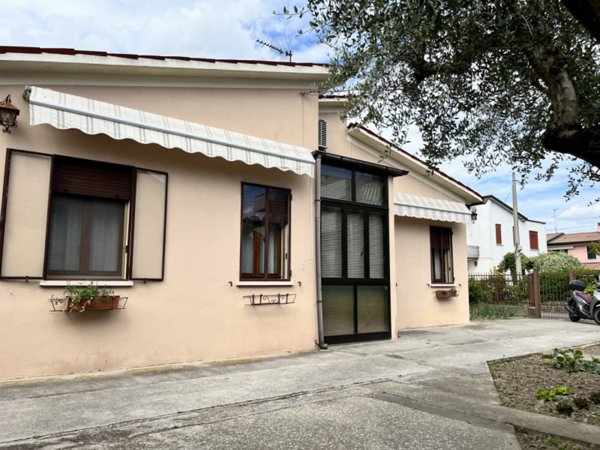 casa indipendente in affitto a Padova