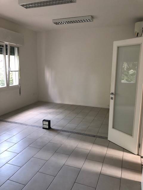 ufficio in affitto a Padova in zona Sant'Osvaldo / Santa Rita