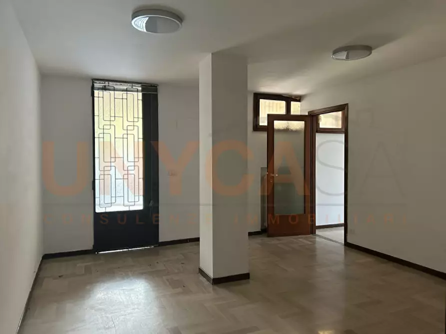 locale di sgombero in affitto a Padova in zona Sacra Famiglia