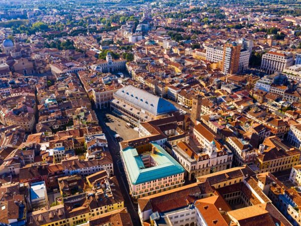ufficio in affitto a Padova in zona Savonarola