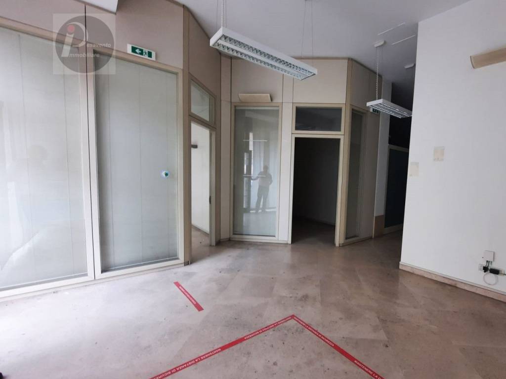 negozio in affitto a Padova in zona Savonarola