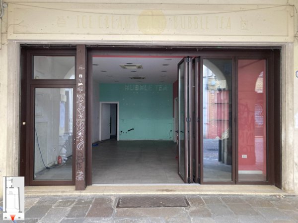 negozio in affitto a Padova in zona Centro Storico